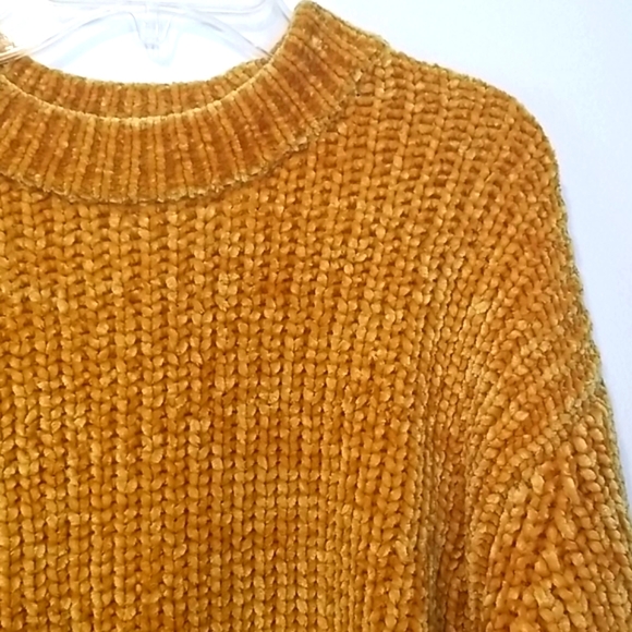 Aritzia Wilfred women's golden yellow chunky knit crewneck pullover sweater Sz S - Picture 3 of 7